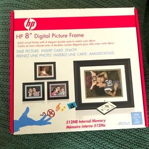 HP 8’ Digital Photo Frame